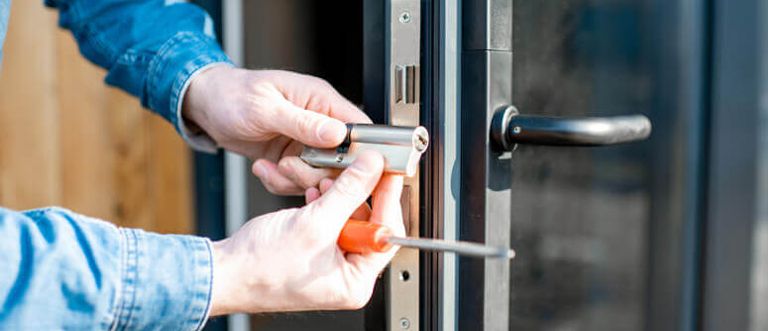 Commercial Locksmith Palm Springs